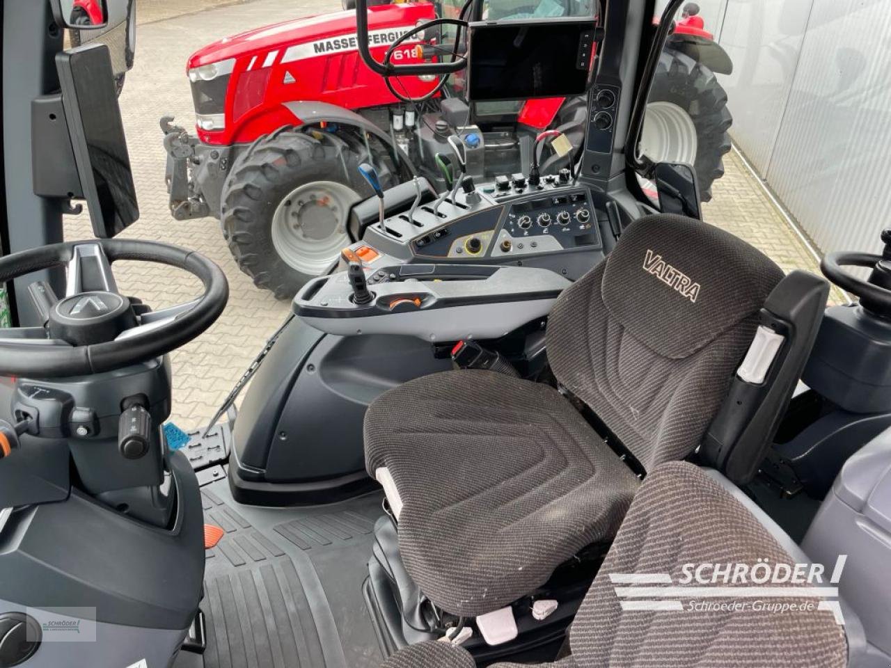 Traktor Türe ait Valtra N 175 A | RÜFA, Gebrauchtmaschine içinde Wildeshausen (resim 3)